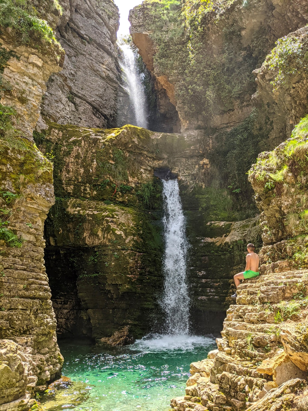 Peshtura Waterfall & Nivica Canyons - Image 1